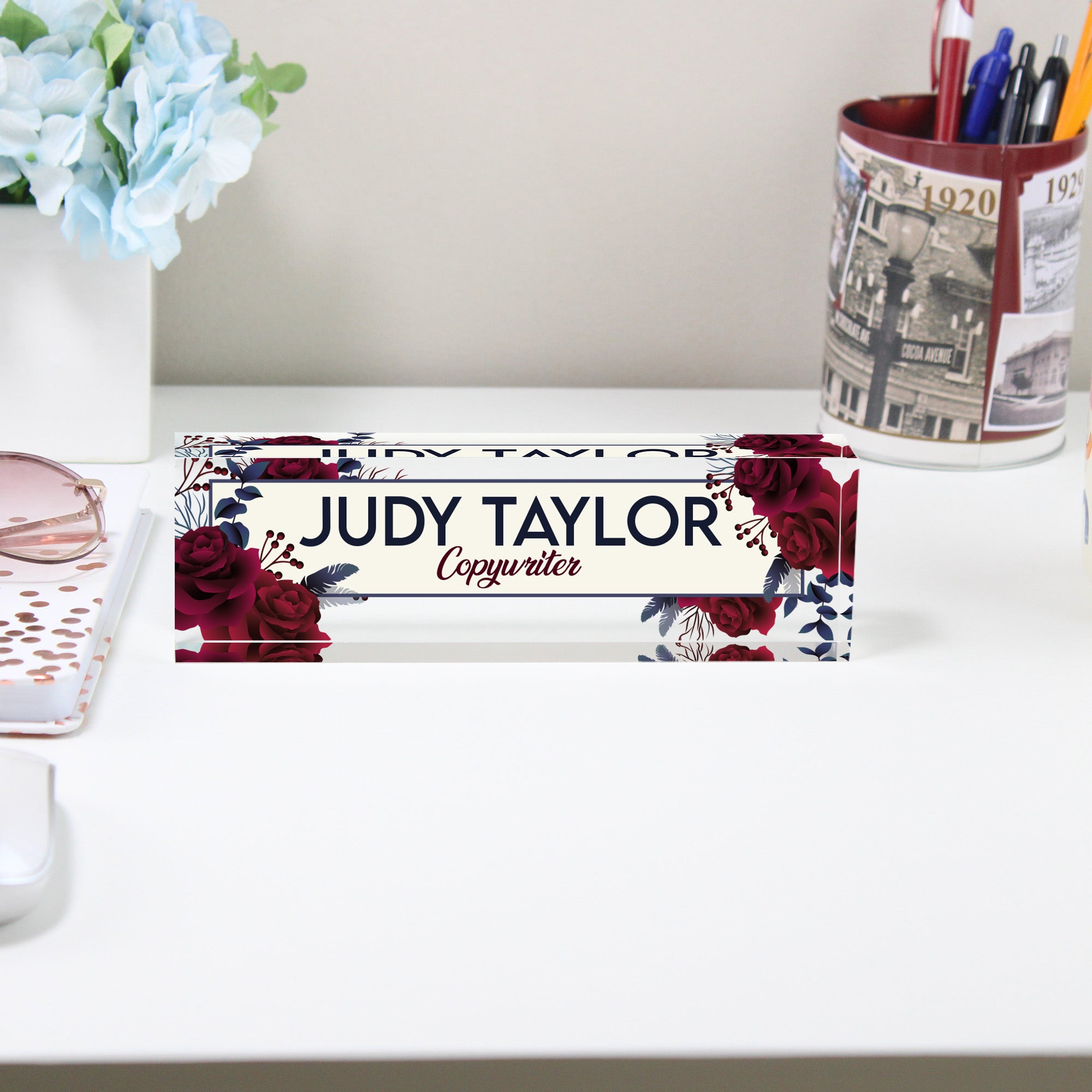 Personalized Acrylic Desk Block with Floral Design - Custom Nameplate for Elegant Office Decor and Thoughtful Gift - Image 2