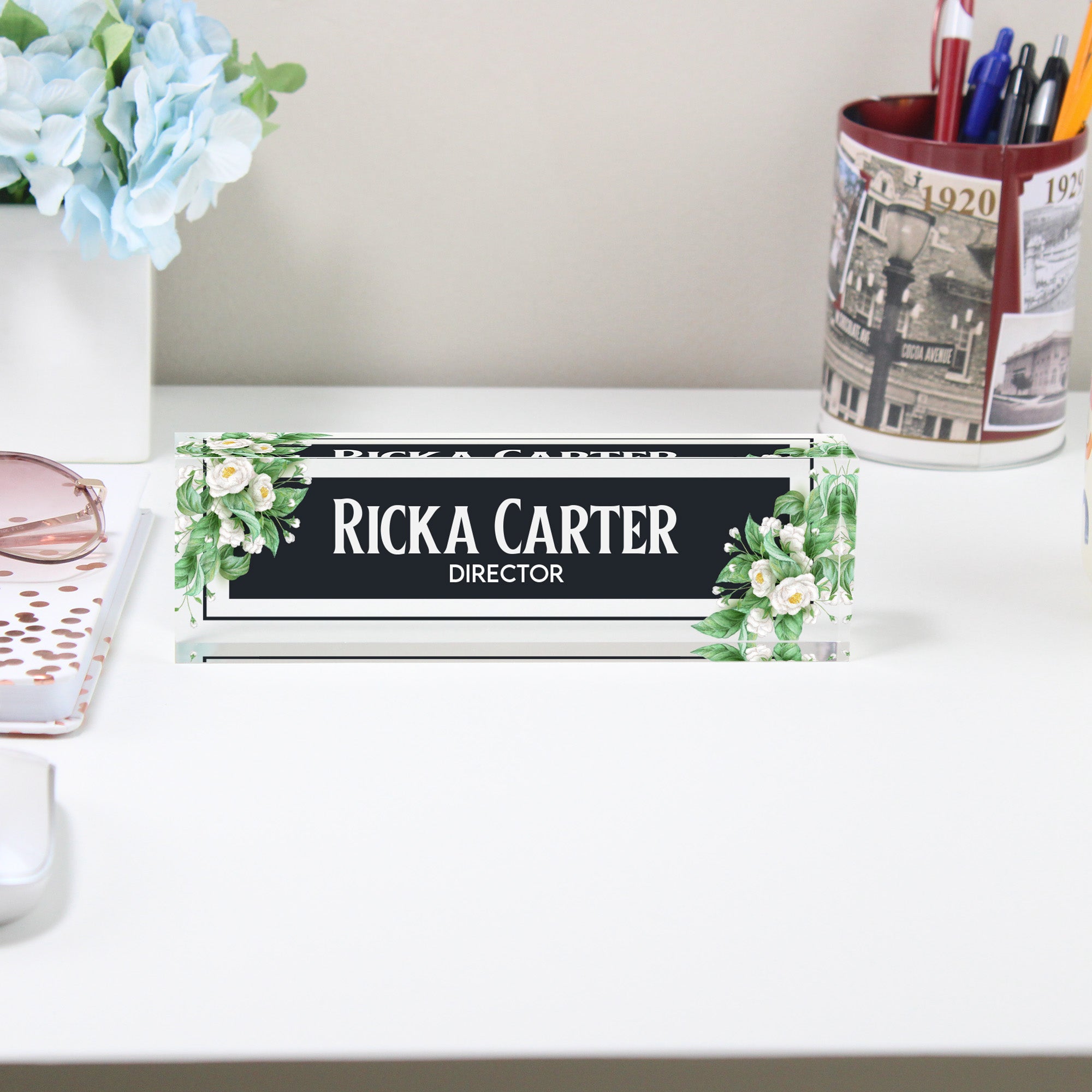 Personalized Floral Acrylic Desk Block - Custom Nameplate for Directors, Elegant Office Decor Gift - Image 2