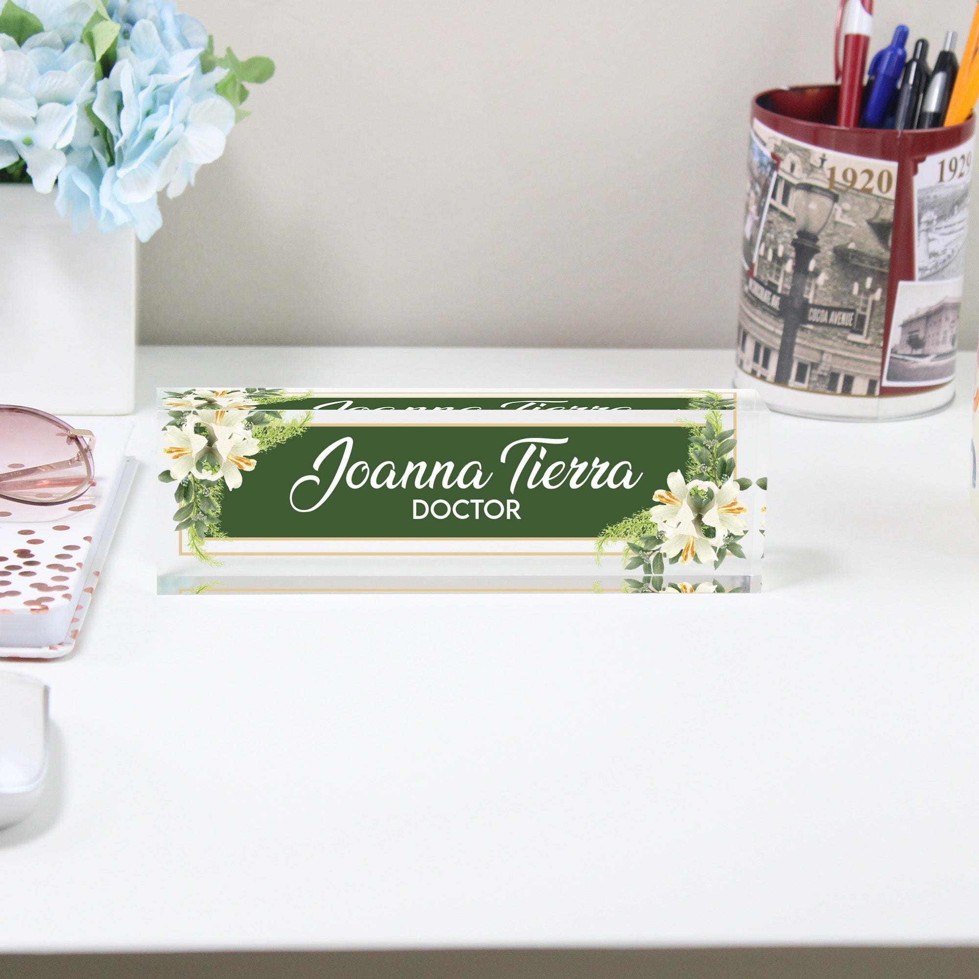Personalized Acrylic Desk Name Plate with Floral Accents - Customizable Office Decor for Doctors and Professionals - Image 2