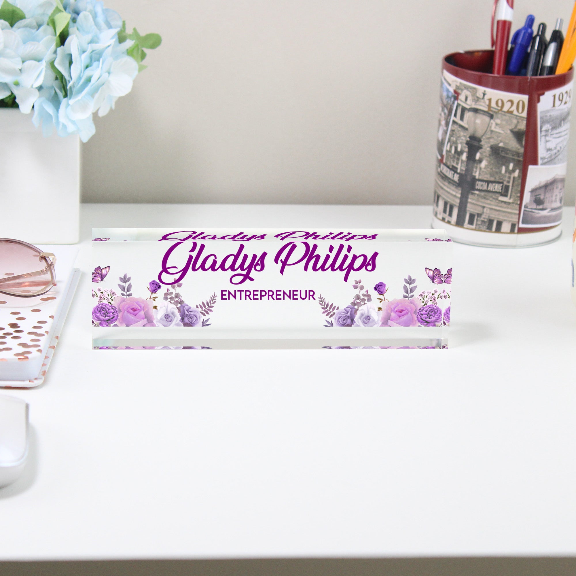 Personalized Floral Acrylic Desk Name Block - Elegant Custom Gift for Entrepreneurs - Image 2