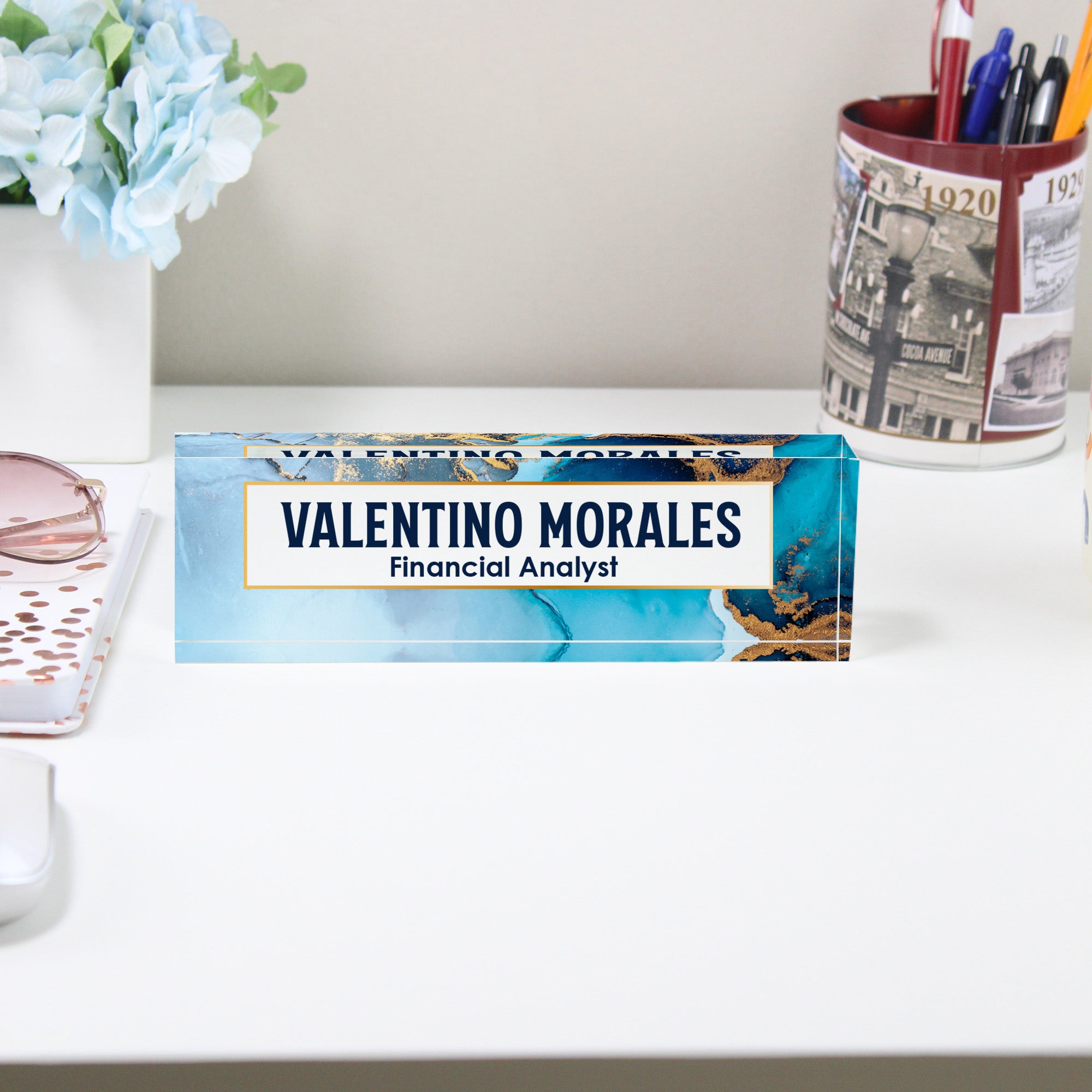 Personalized Acrylic Desk Name Block with Elegant Blue & Gold Design – Ideal Gift for Professionals - Image 2