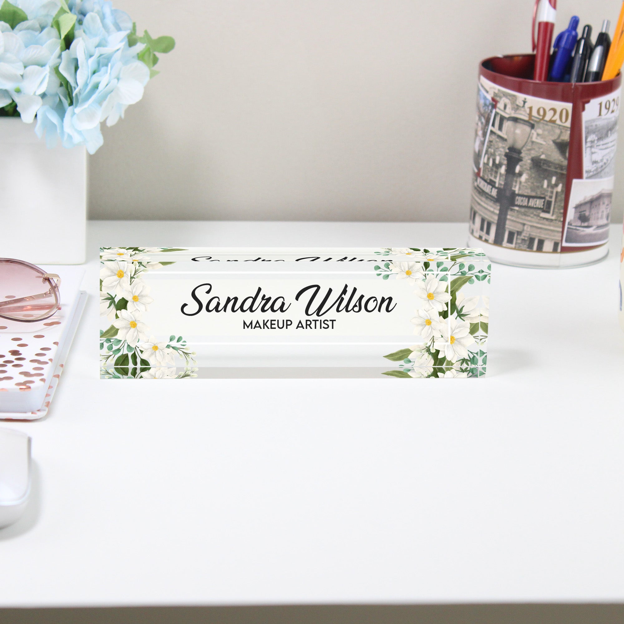 Personalized Floral Acrylic Desk Block for Makeup Artists – Custom Name Decor and Unique Gift Idea - Image 2