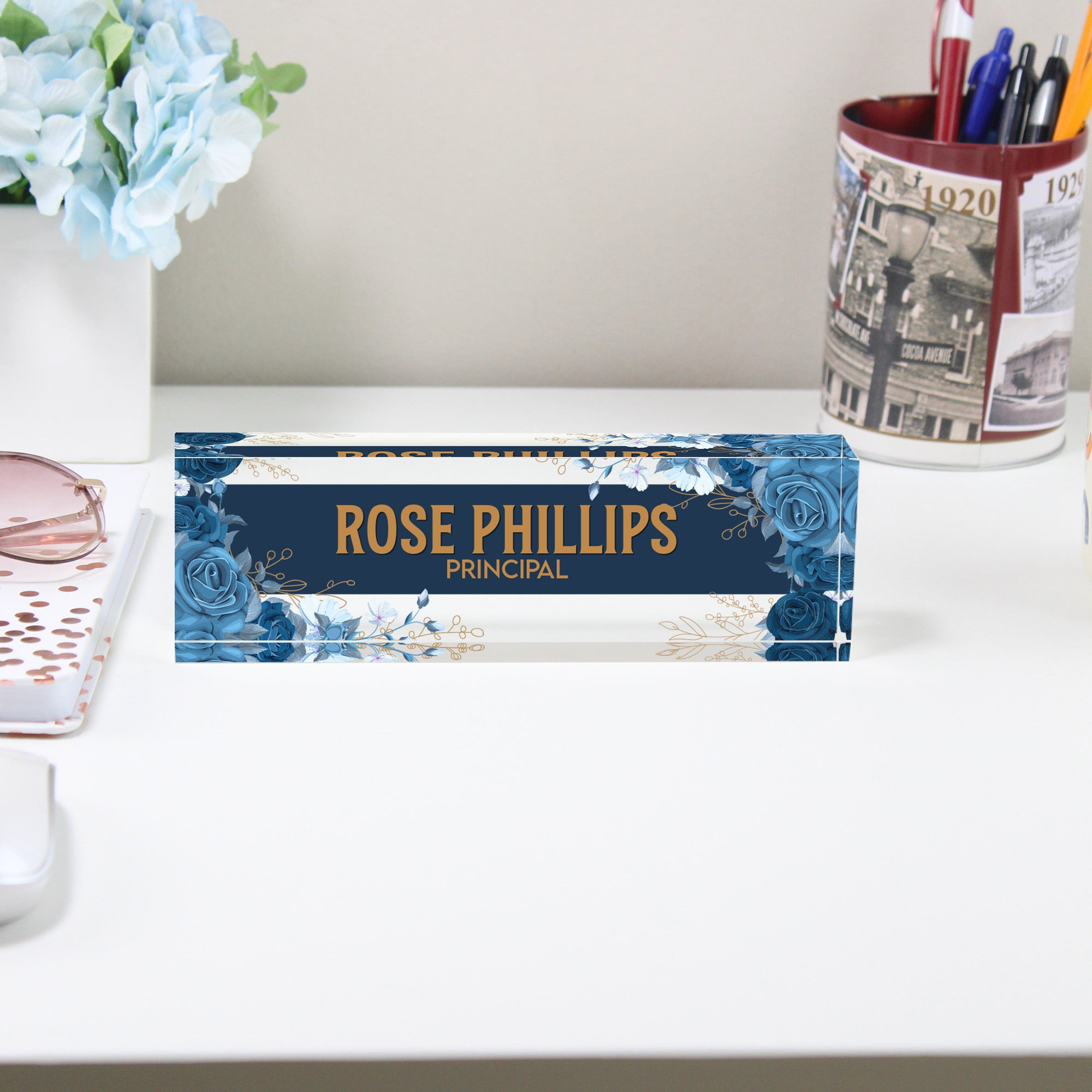 Personalized Acrylic Desk Name Plate - Elegant Floral Design for Office Decor & Unique Gifts - Image 2