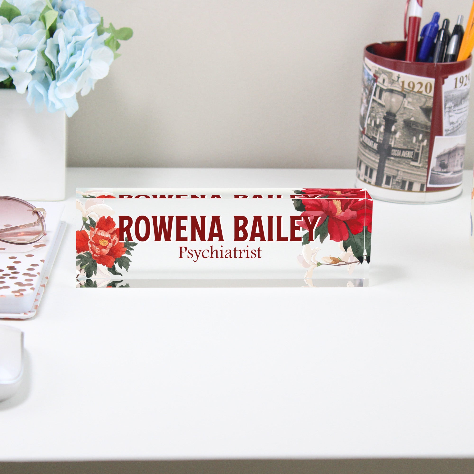 Personalized Acrylic Desk Name Block with Floral Design – Perfect Custom Gift for Psychiatrists and Professionals - Image 2