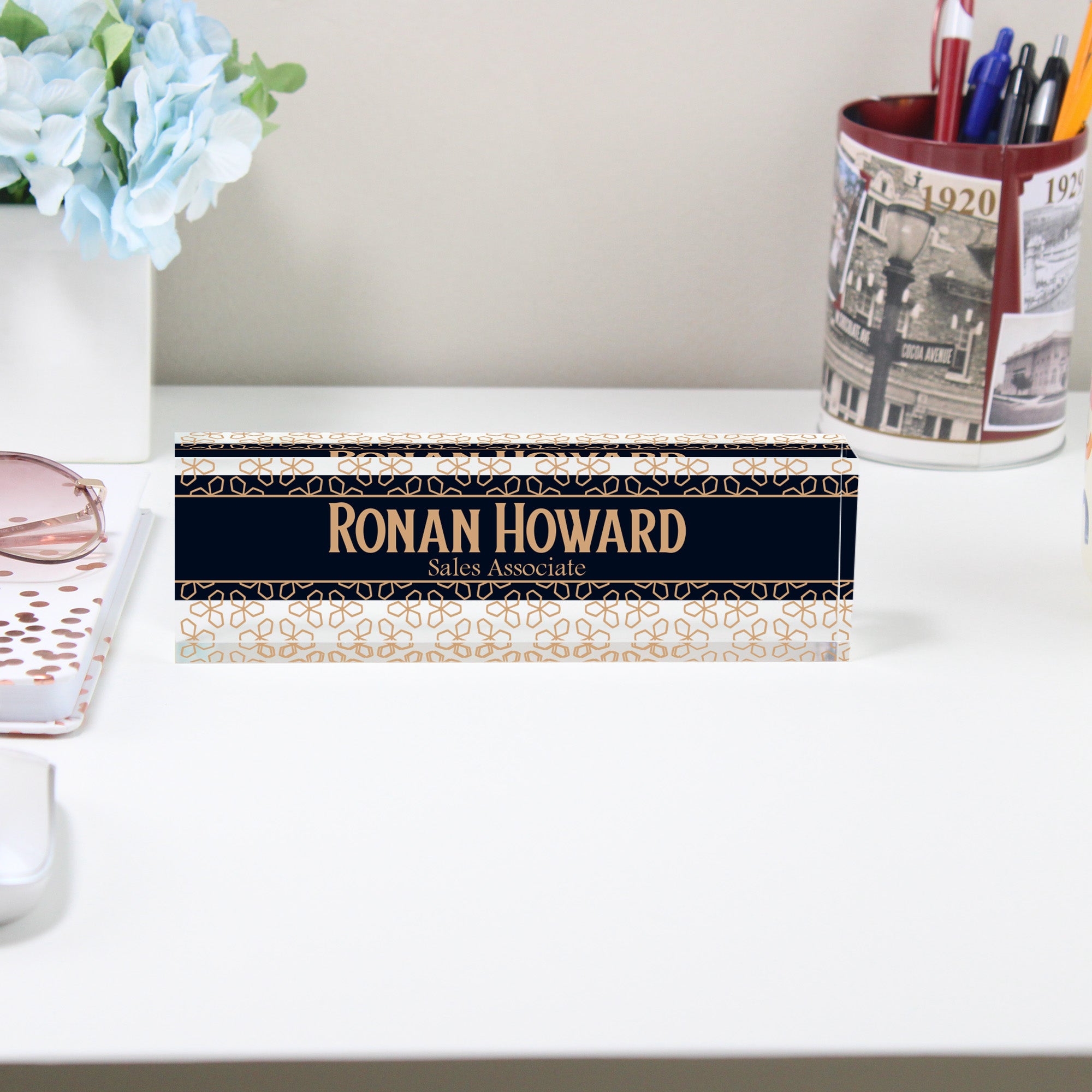 Elegant Personalized Acrylic Desk Block - Custom Nameplate for Professionals and Gift Occasions - Image 2