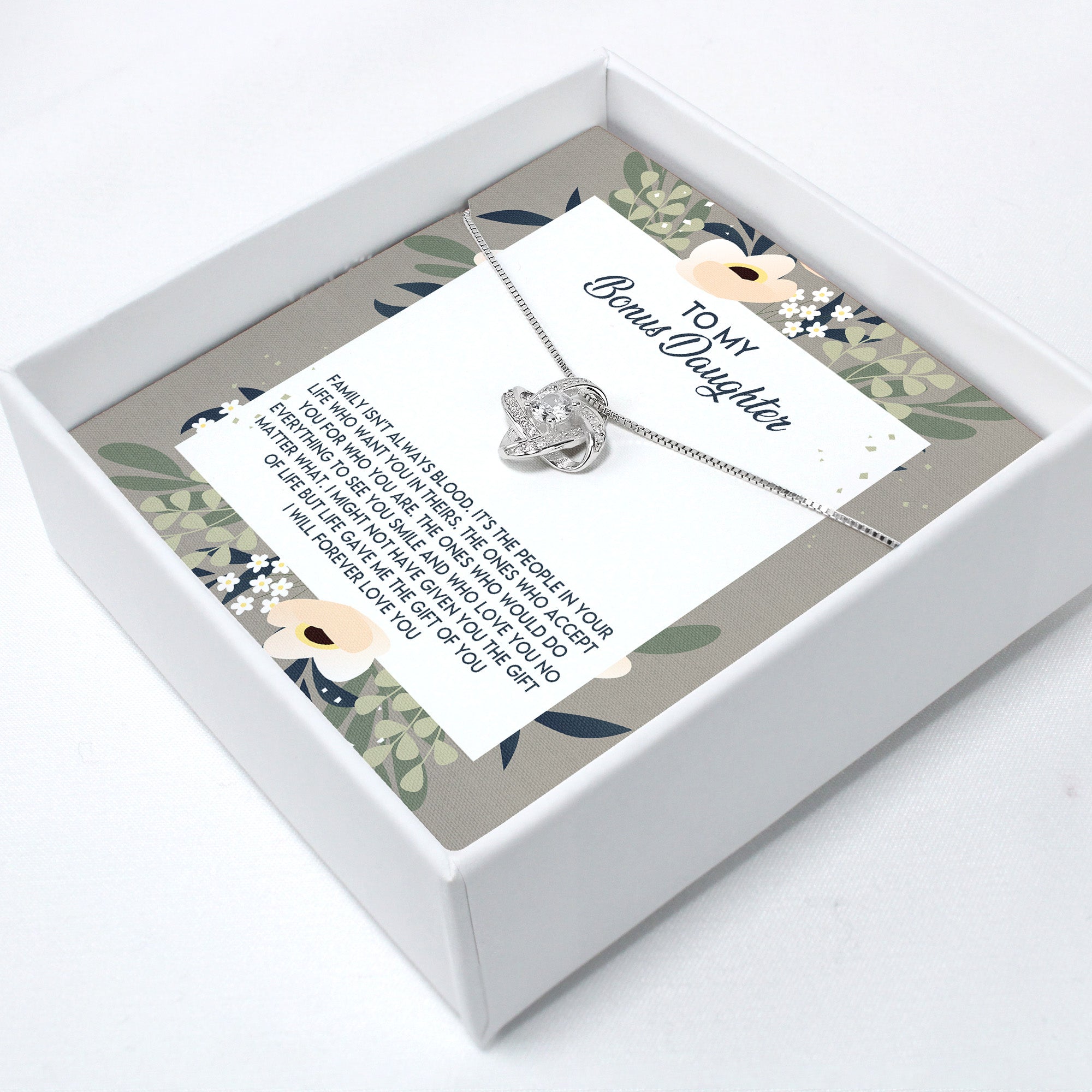 Heartfelt "Bonus Daughter" Necklace with Custom Message Card - Elegant Knot Design, Perfect Gift for Stepfamily Bonding - Image 2