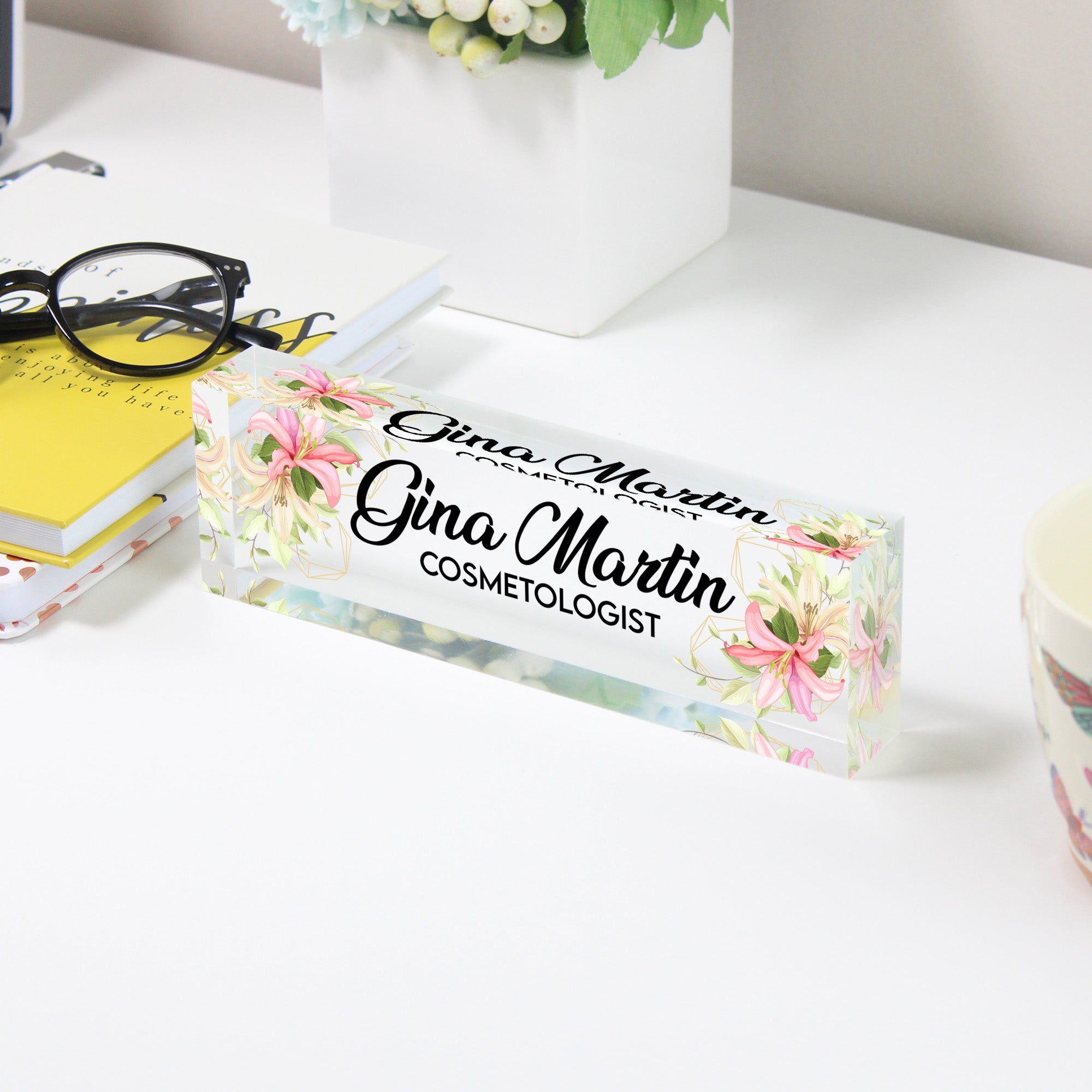Personalized Acrylic Desk Block with Floral Design - Custom Name Sign for Cosmetologists and Beauty Professionals - Image 3