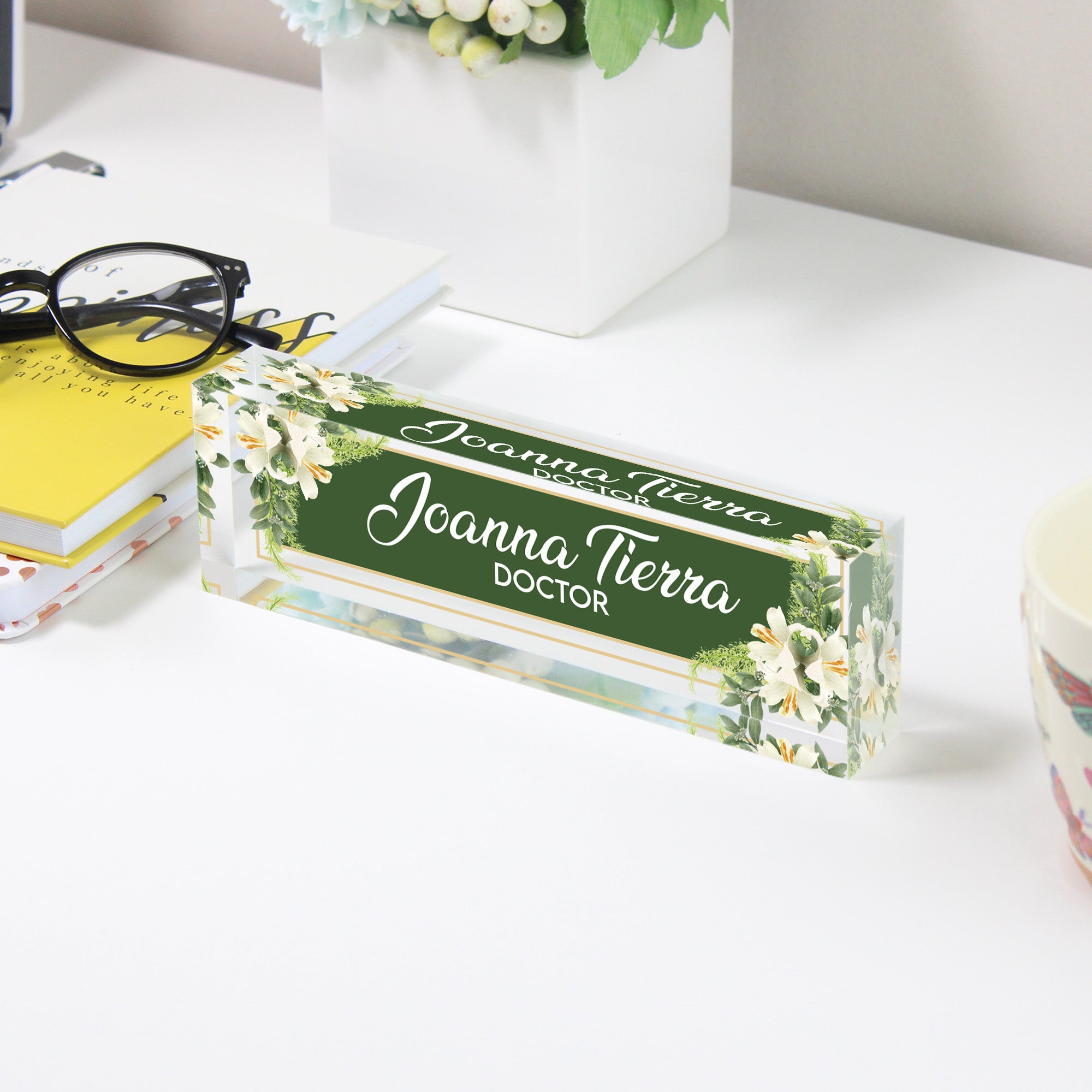 Personalized Acrylic Desk Name Plate with Floral Accents - Customizable Office Decor for Doctors and Professionals - Image 3