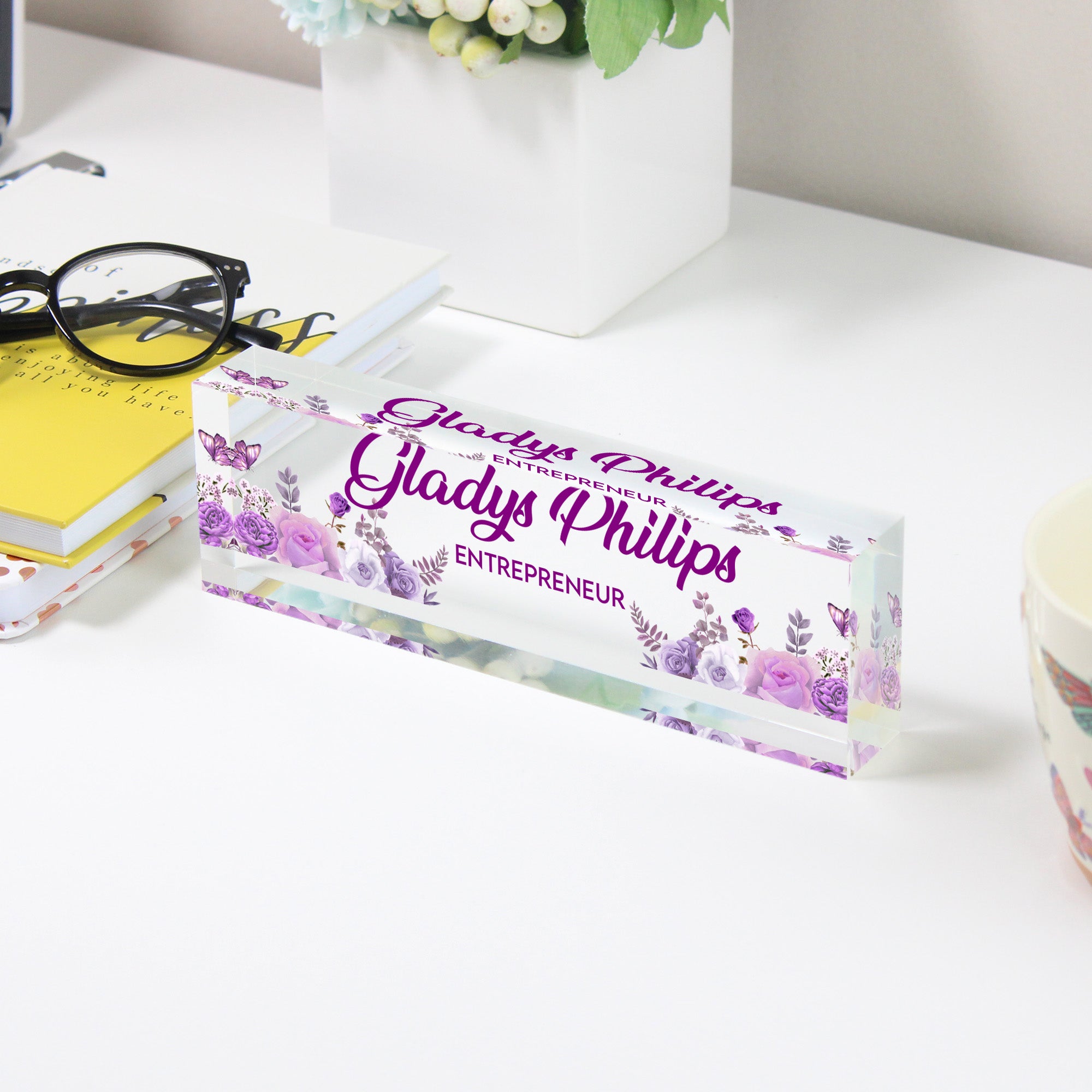Personalized Floral Acrylic Desk Name Block - Elegant Custom Gift for Entrepreneurs - Image 3