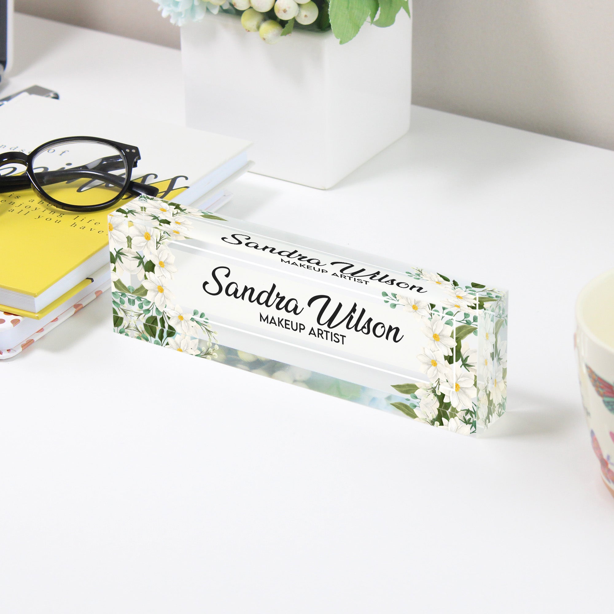 Personalized Floral Acrylic Desk Block for Makeup Artists – Custom Name Decor and Unique Gift Idea - Image 3