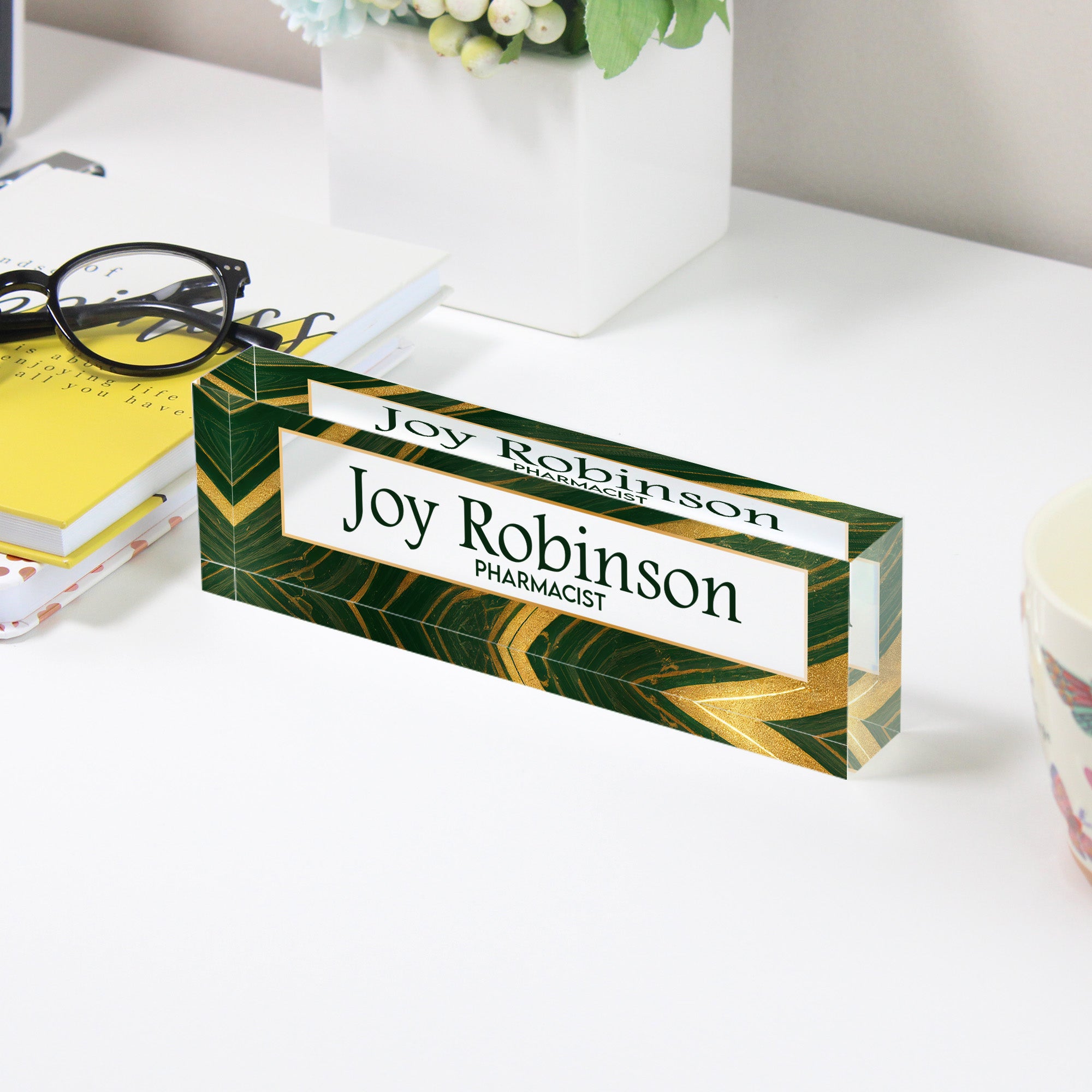 Elegant Personalized Acrylic Desk Nameplate – Custom Engraved for Professionals, Perfect Gift for Office Décor and Celebrations - Image 3