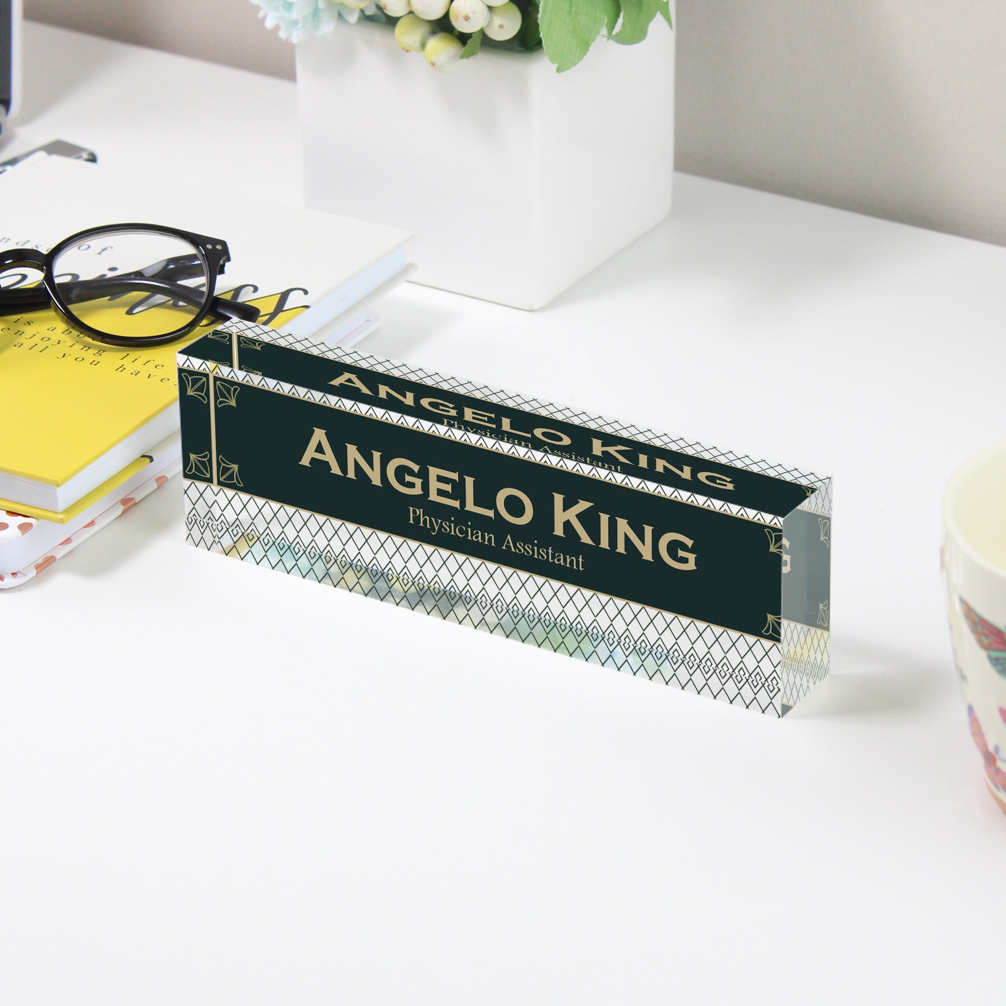 Personalized Acrylic Desk Name Plate – Elegant Handmade Design for Professionals and Gift-Giving - Image 3