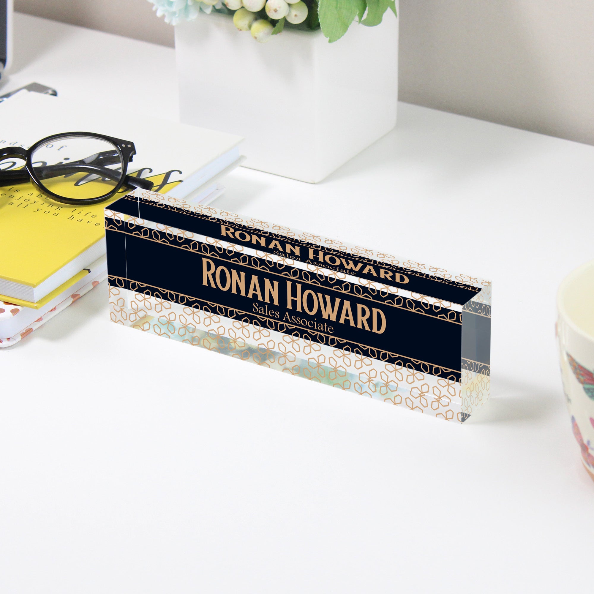 Elegant Personalized Acrylic Desk Block - Custom Nameplate for Professionals and Gift Occasions - Image 3