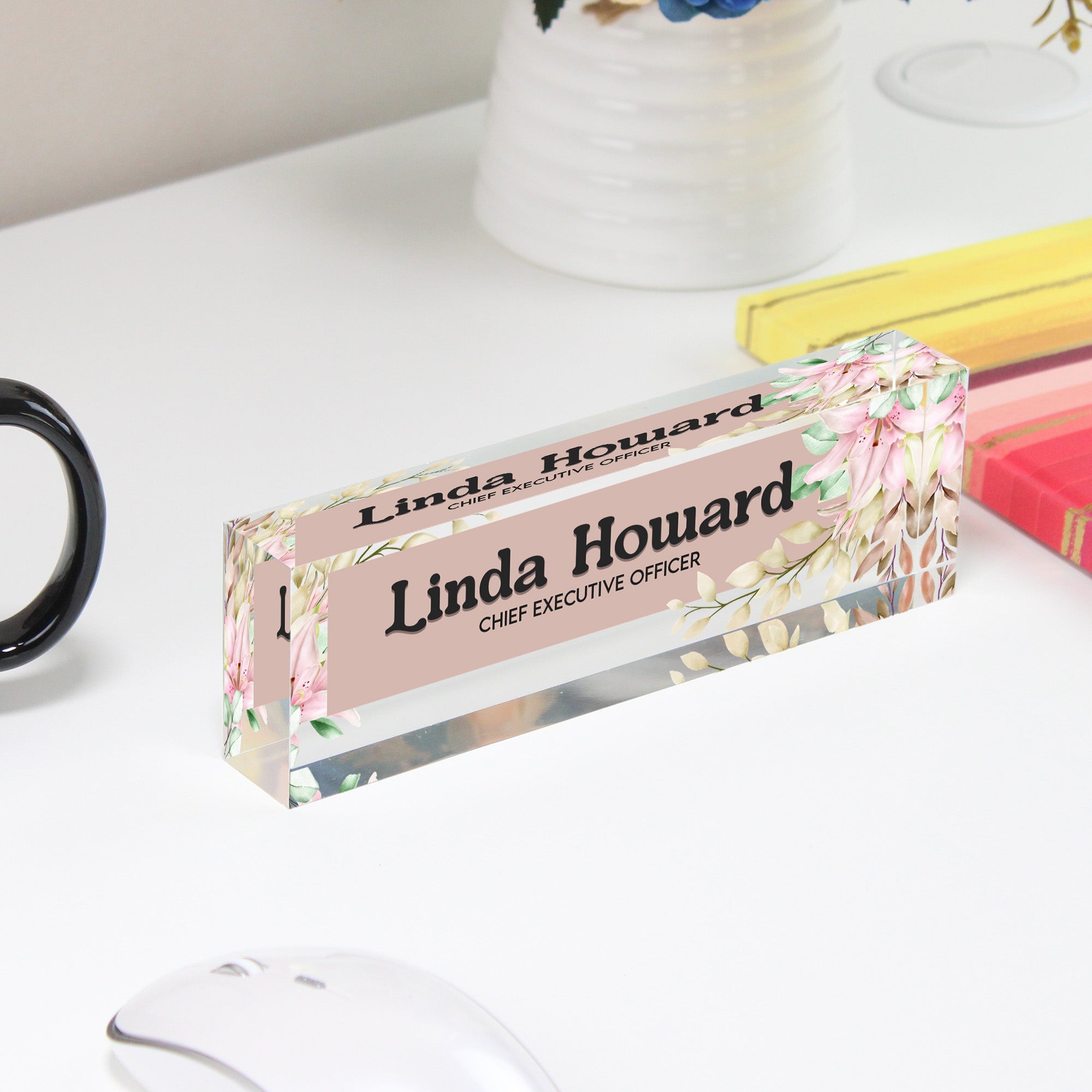 Personalized Floral Acrylic Desk Name Plate – Elegant Handmade Gift for Executives and Professionals - Image 4