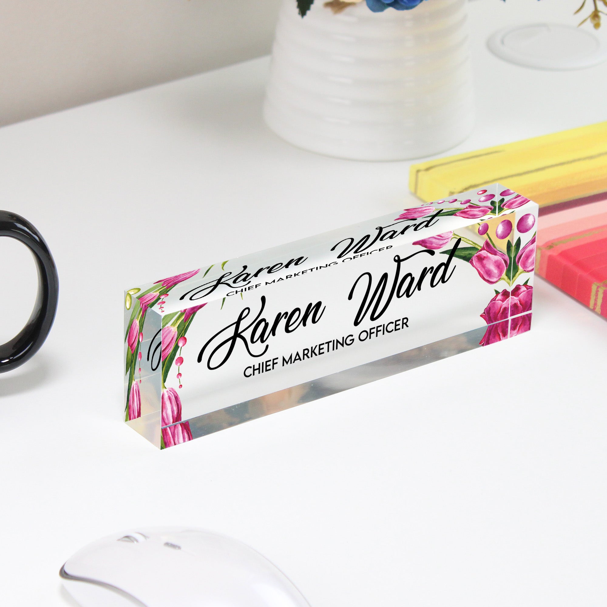 Personalized Floral Acrylic Desk Nameplate - Custom Office Decor with Elegant Script for Gift-Giving - Image 4