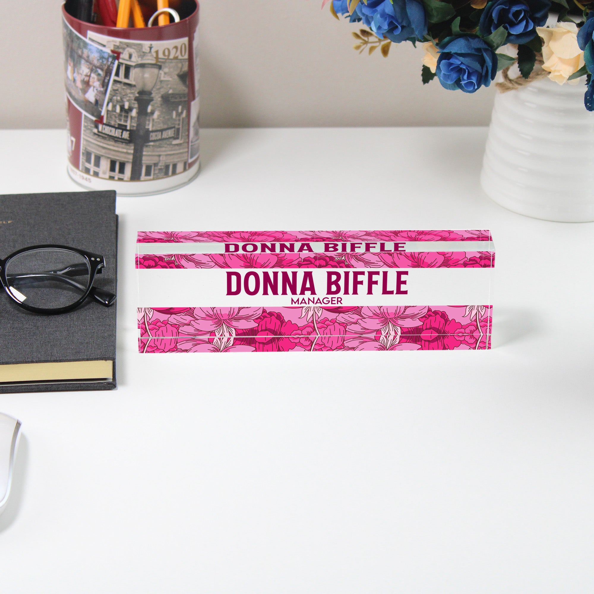 Personalized Floral Acrylic Desk Nameplate - Elegant Manager Gift with Custom Text Options - Image 5