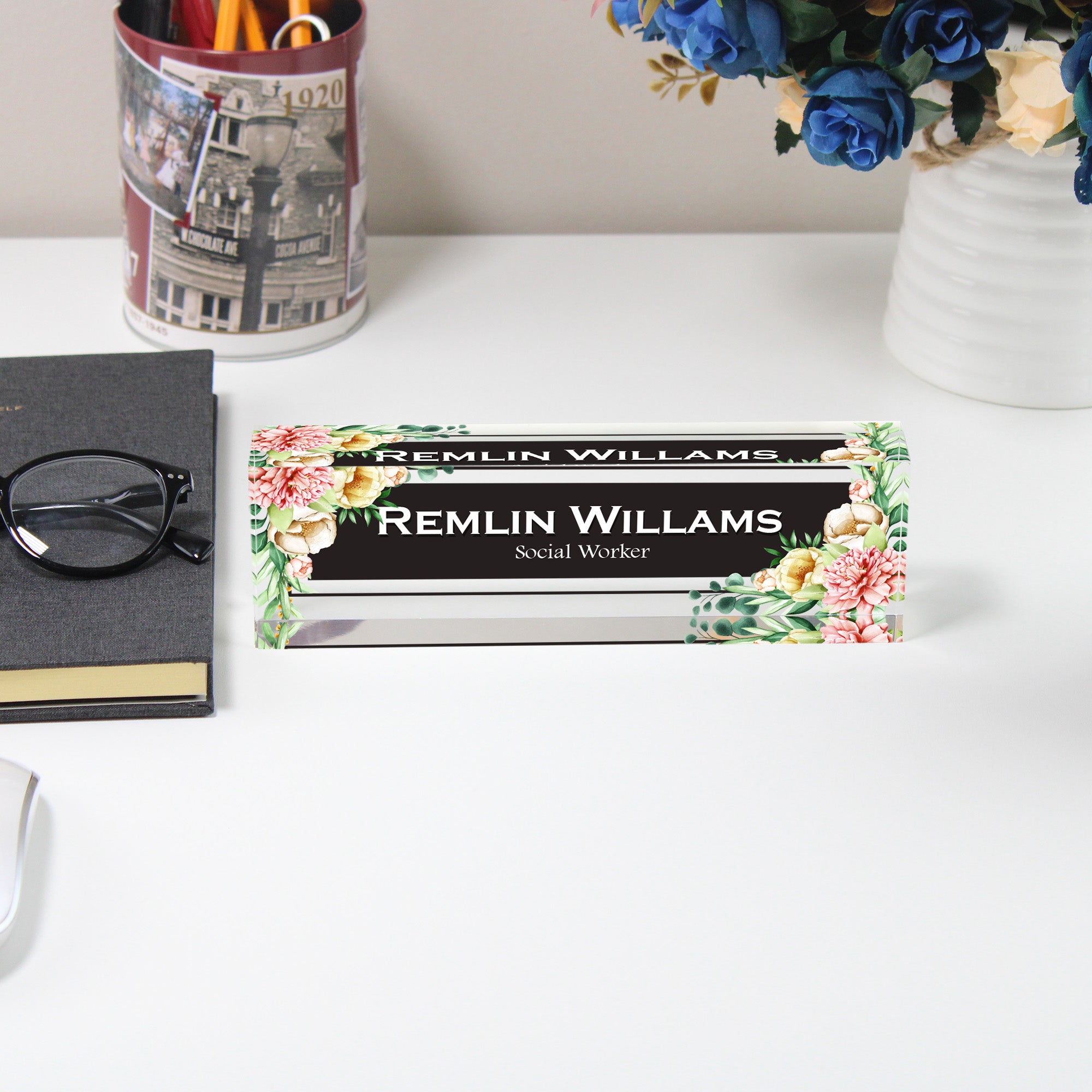 Personalized Floral Acrylic Desk Block for Social Workers – Custom Name Plaque, Perfect Gift for Office Decor - Image 5
