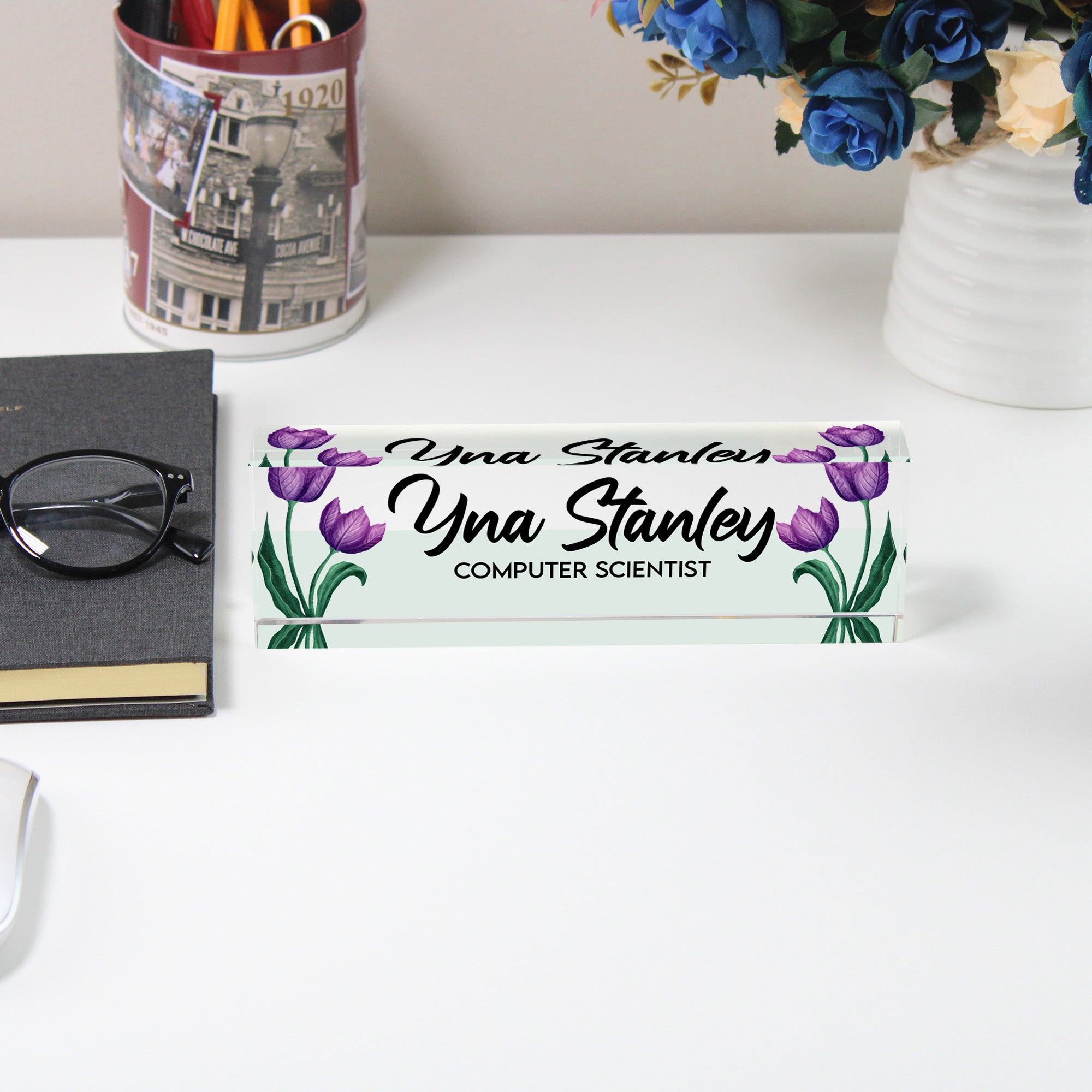Personalized Acrylic Desk Block - Elegant Tulip Design with Custom Name and Profession for Thoughtful Gift Giving - Image 5