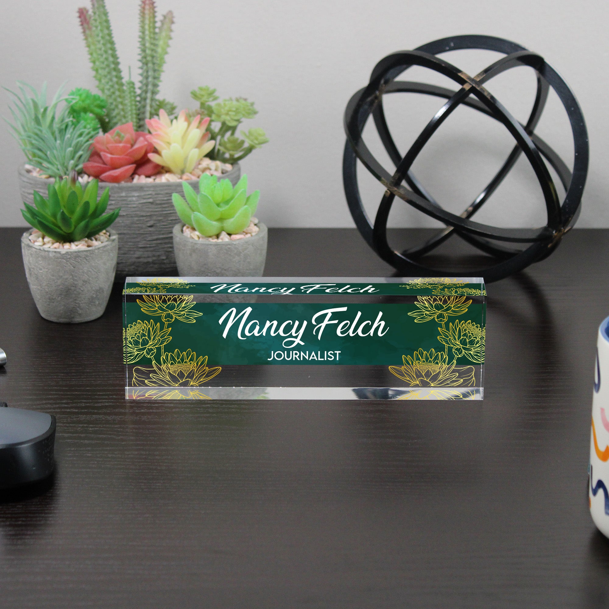 Personalized Acrylic Desk Name Block - Elegant Green Floral Design for Journalists, Writers, and Professionals - Image 6