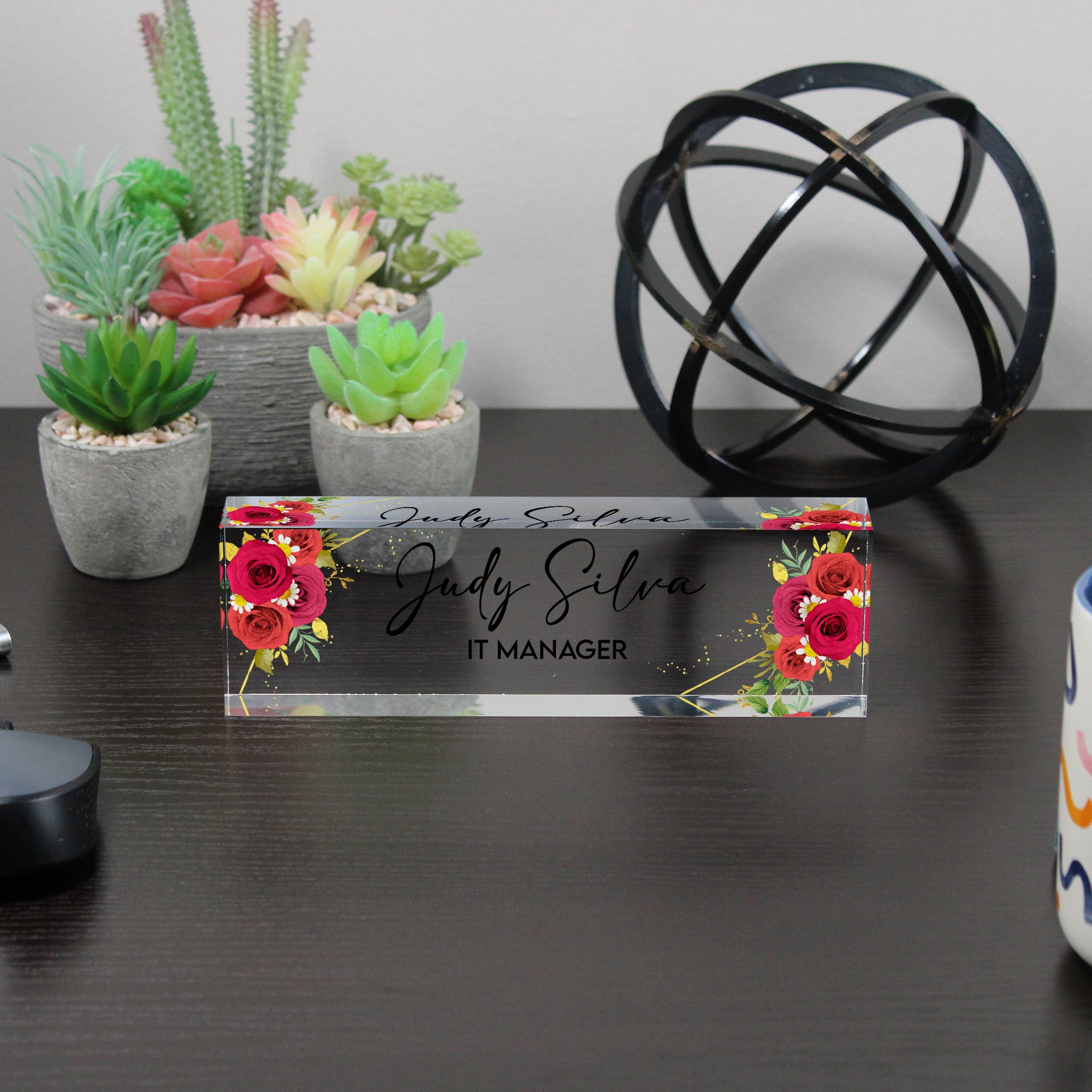 Personalized Acrylic Desk Name Plate with Floral Design - Customizable Office Decor for IT Managers, Perfect Gift for Bosses or Coworkers - Image 6
