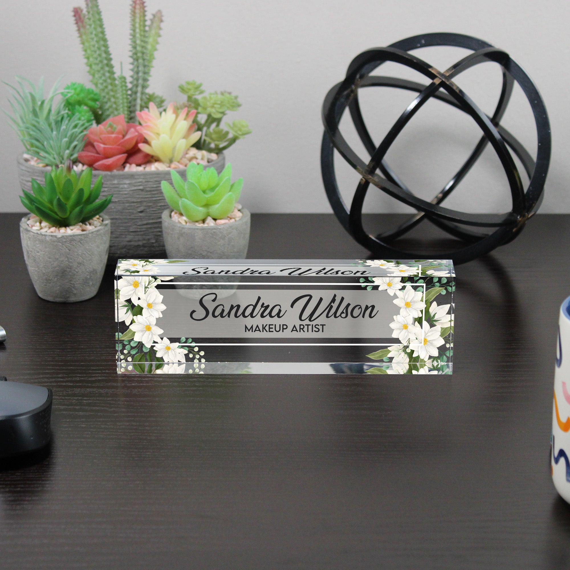 Personalized Floral Acrylic Desk Block for Makeup Artists – Custom Name Decor and Unique Gift Idea - Image 6