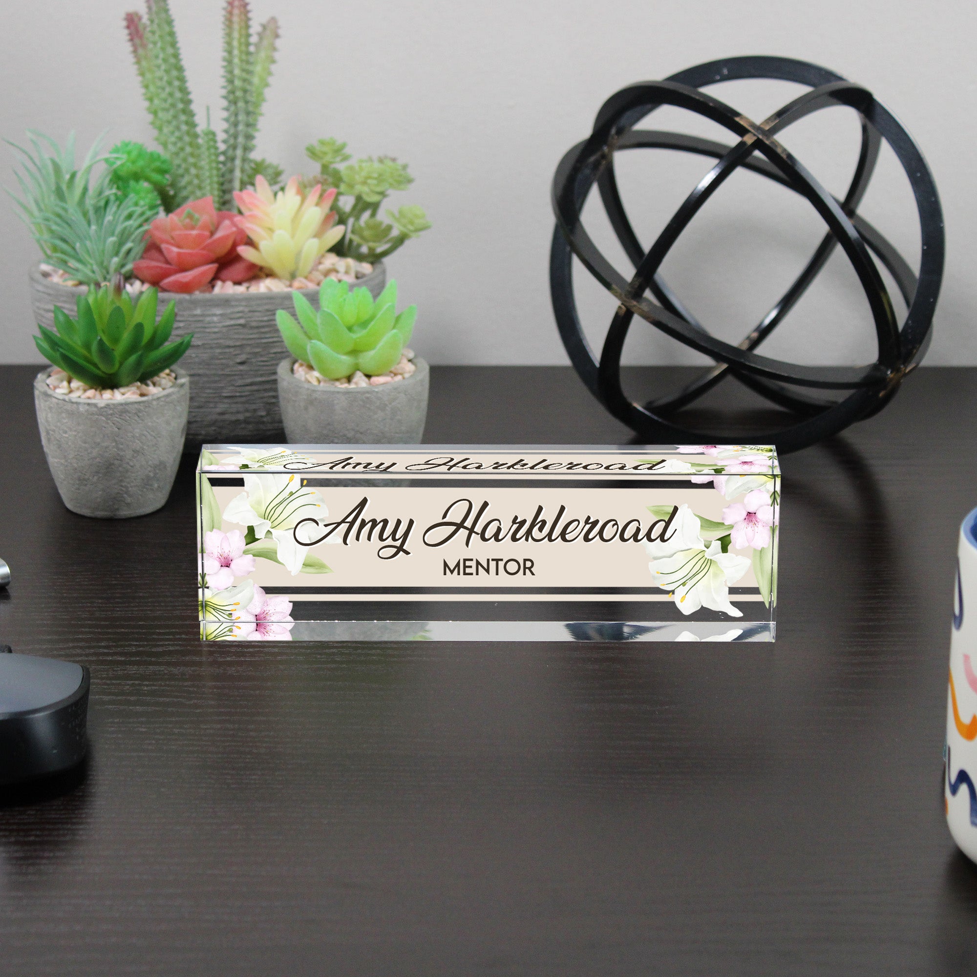 Personalized Floral Acrylic Desk Name Plate - Elegant Mentor Gift with Custom Name Engraving - Image 6
