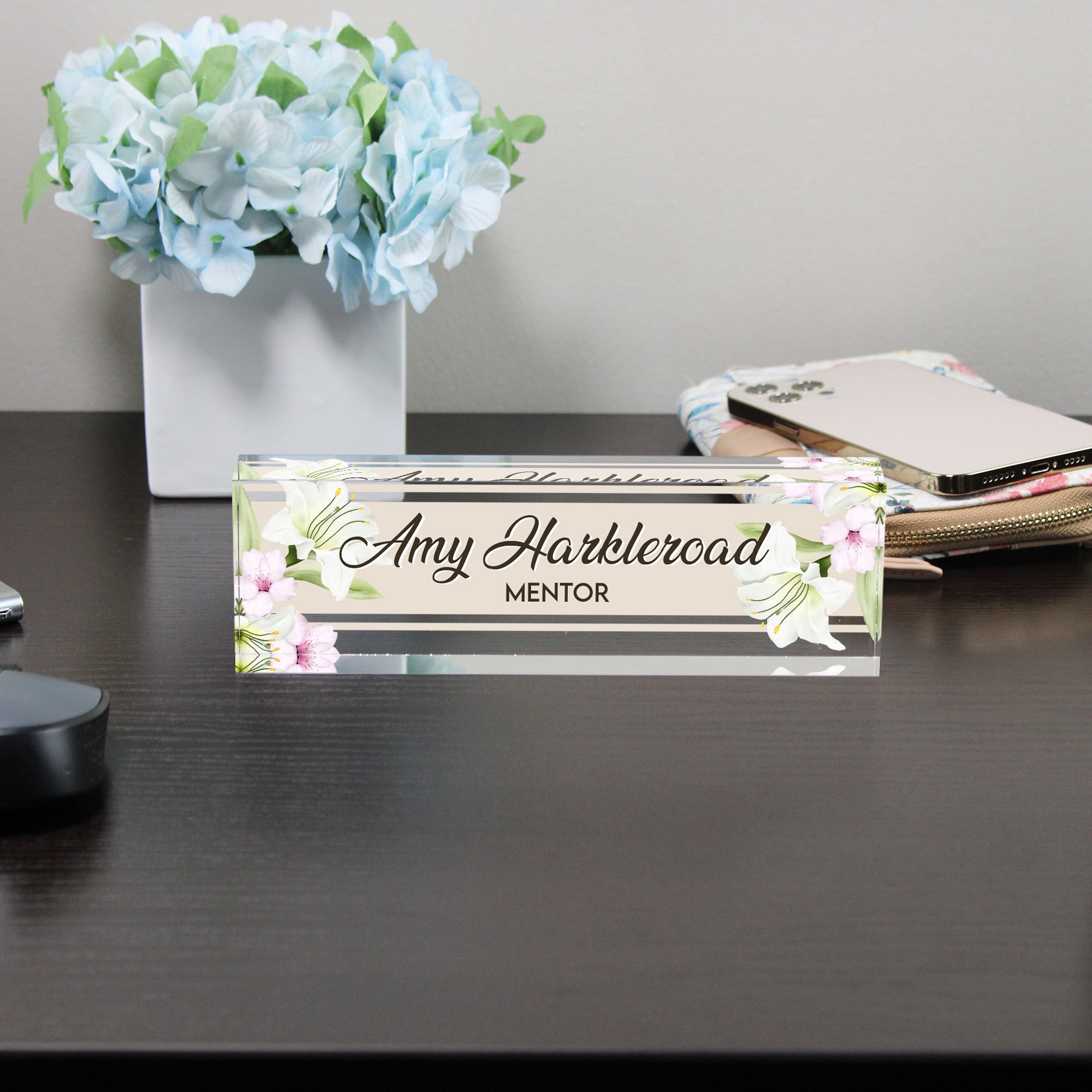 Personalized Floral Acrylic Desk Name Plate - Elegant Mentor Gift with Custom Name Engraving - Image 8
